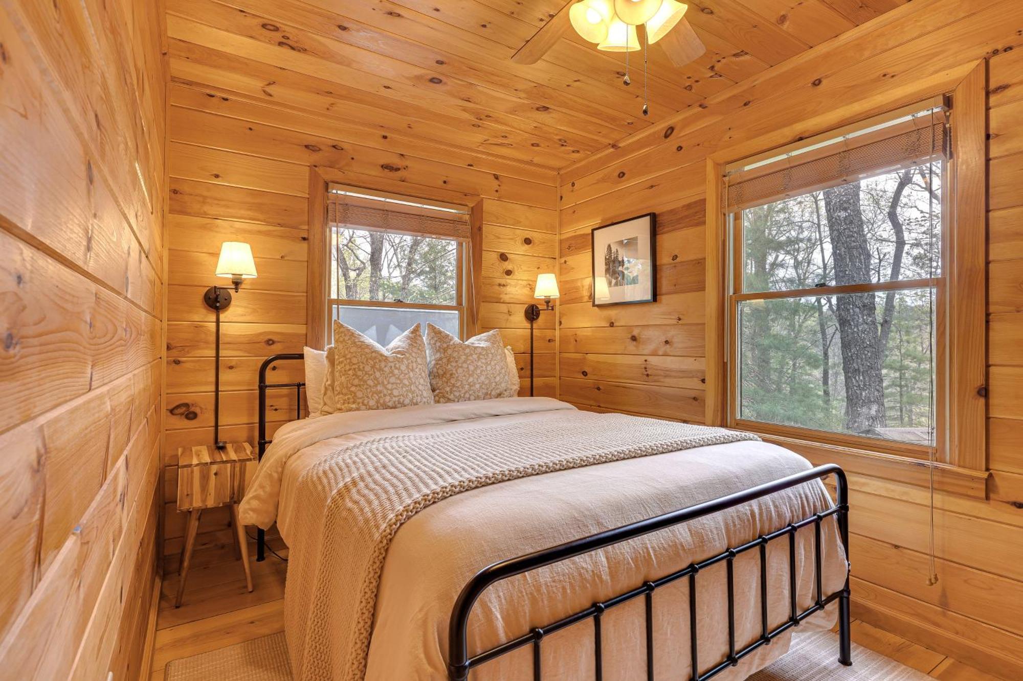 Cozy Cabin In Private Location With Hot Tub And Grill! Blue Ridge Dış mekan fotoğraf